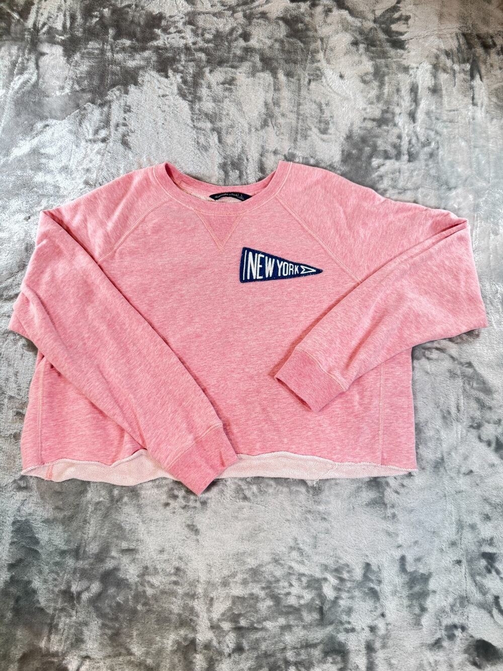 Abercrombie & Fitch Sweatshirt Womens Large Pink Cropped New York Patch Pullover